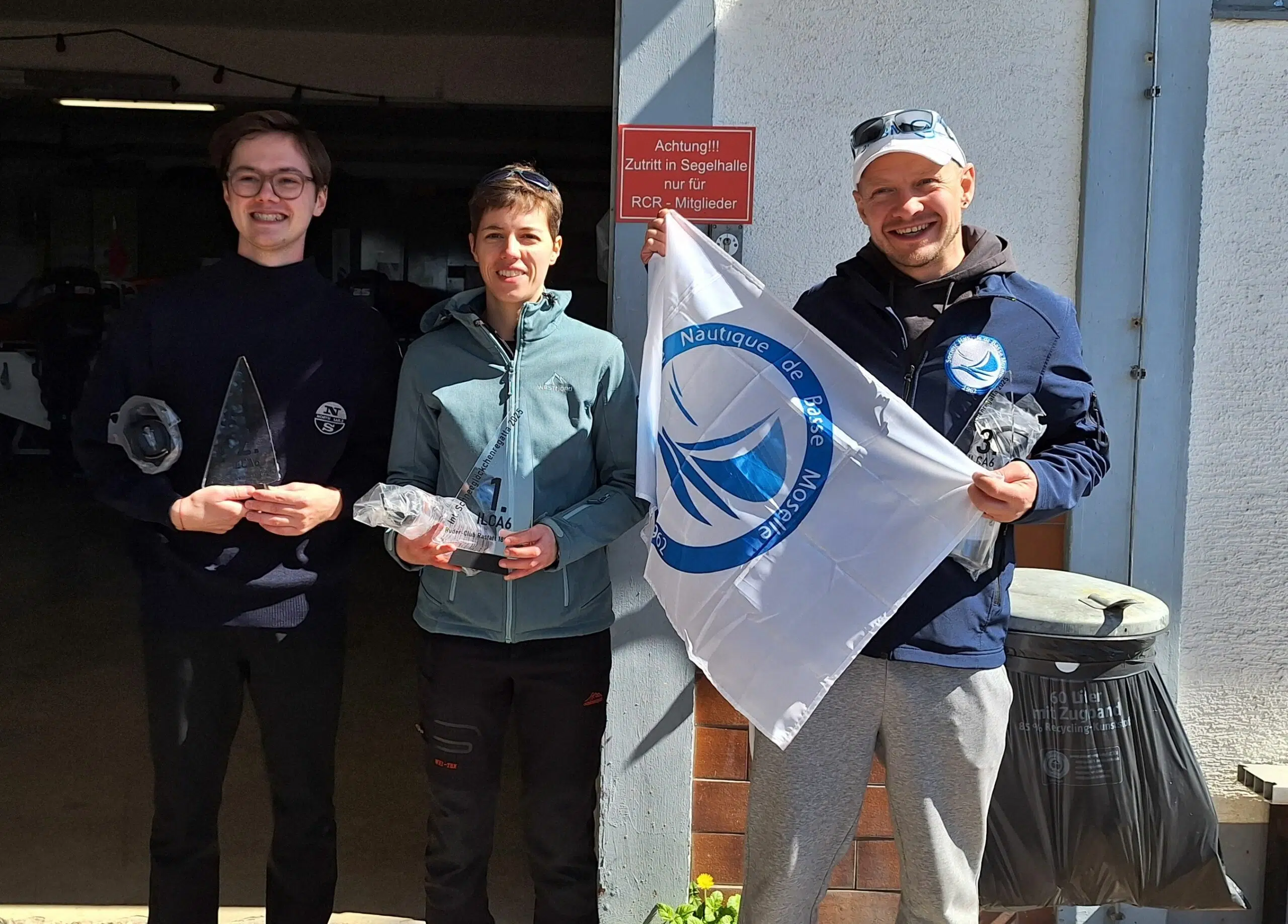 Eva Deichmann gewinnt die Schneeglöckchen Regatta auf dem Goldkanal